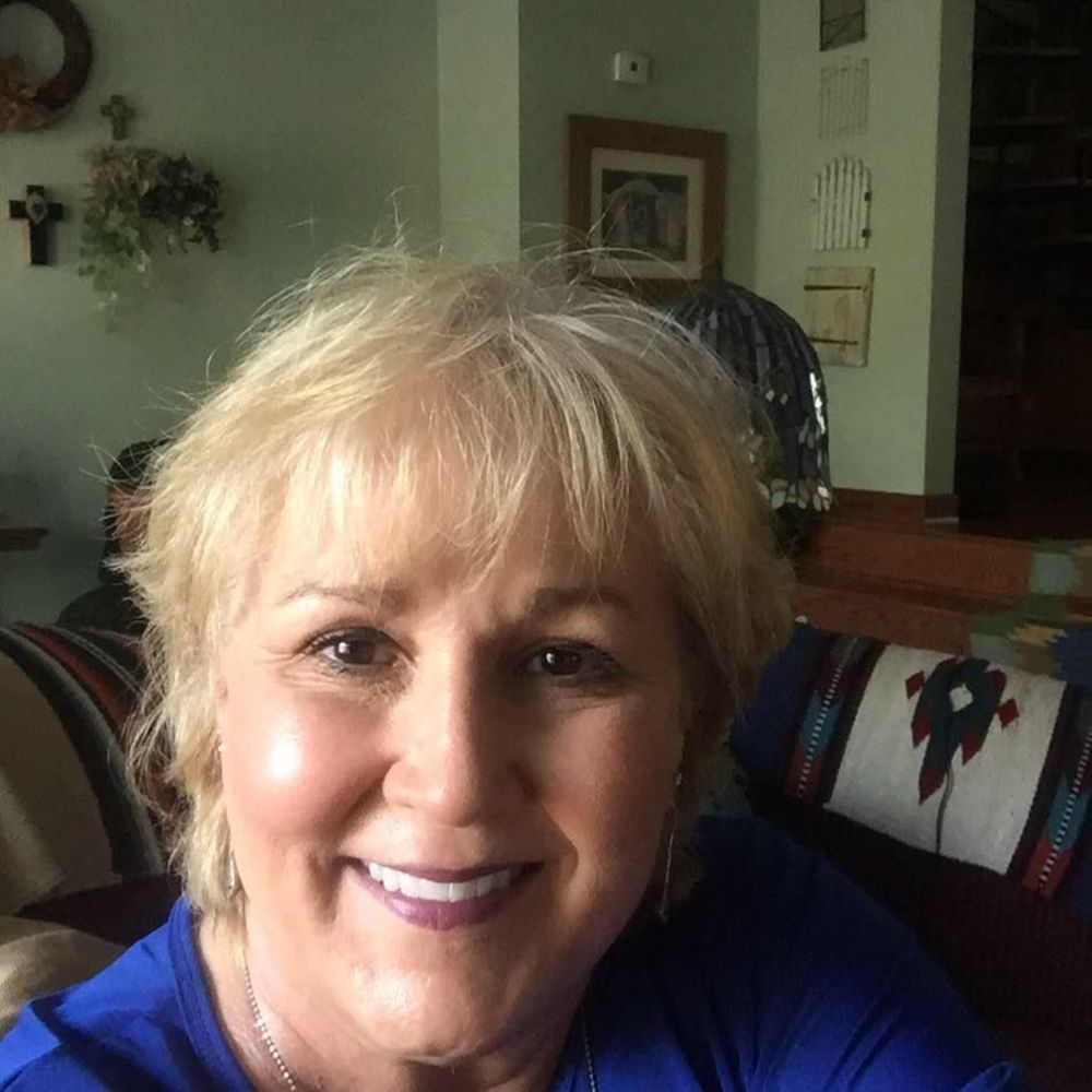 Meet your Posher, Debra